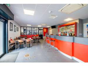 A vendre épicerie et bar tabac à Saint Viaud