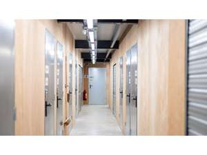 Créez votre centre de self-stockage dans l'Ain