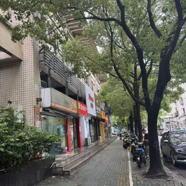 宝山沿街小区门口多年超市便利店带口粮证转让