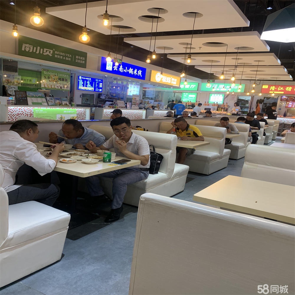 转让美食城餐饮炒菜快餐小吃店转让日营业4000＋