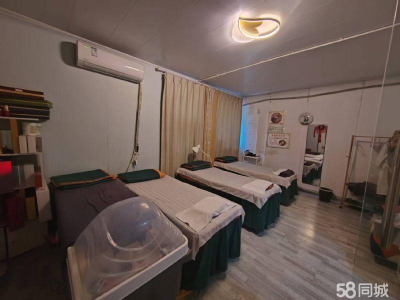 青浦邱家港路小区口经营中美容养生美发店转让，可以分开转让