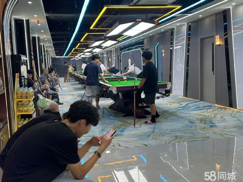 嘉定安亭台球桌球棋牌室转让,豪华装修沿街市口好