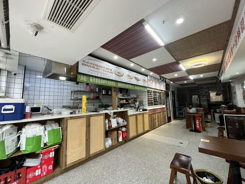 文三路实用200方,除传统快餐外都可以,户型方正,展示面好!