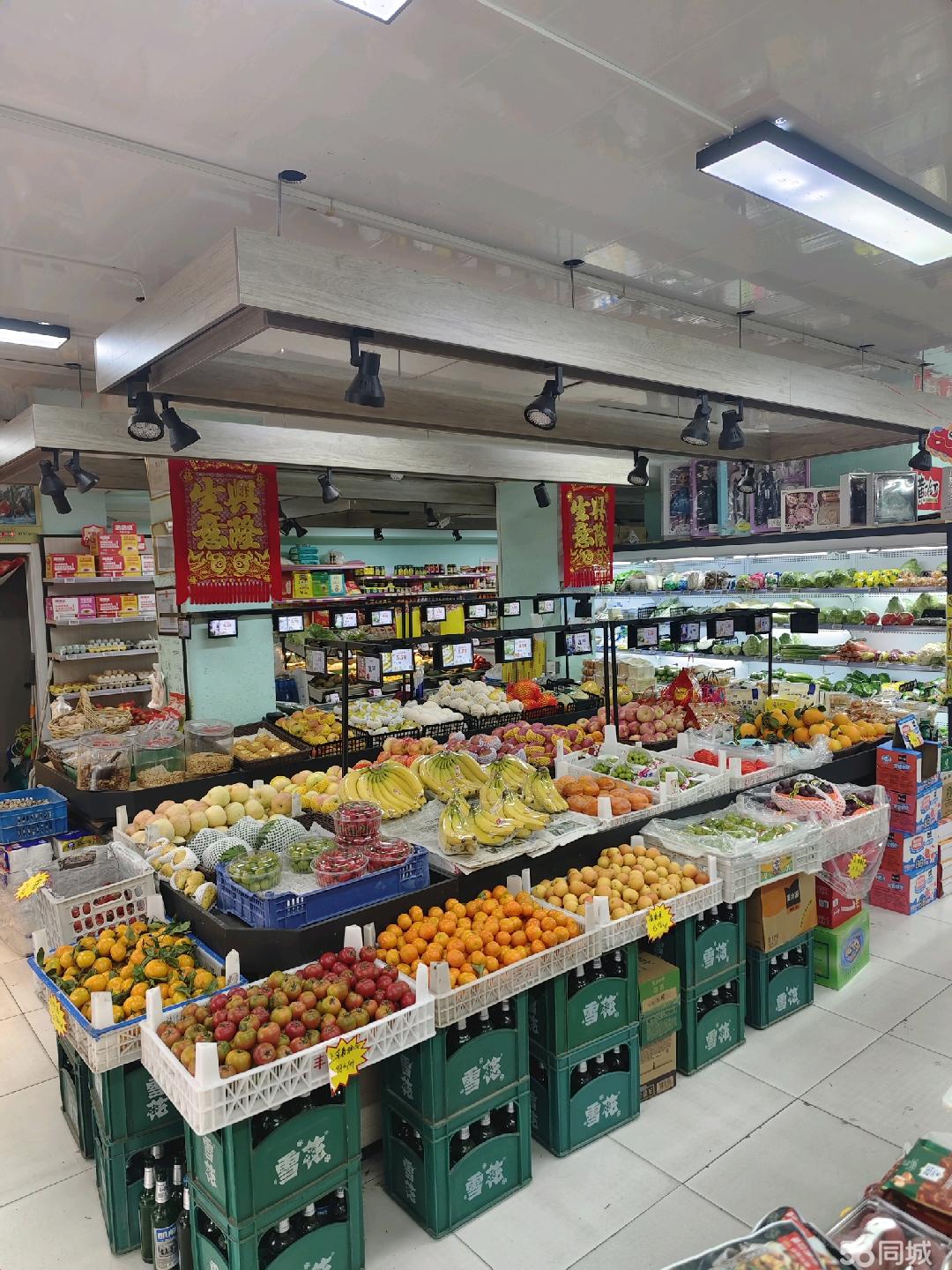 带13个月房租生鲜生活超市出兑260平21档烟证两个团购大群