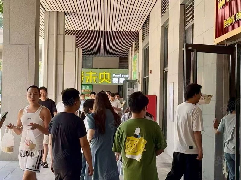 大型园区唯一美食城档口直租