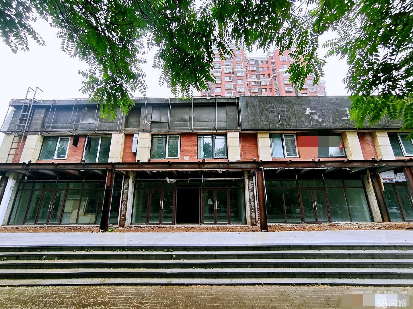 大兴西红门鸿坤理想城临街铺 350平二层