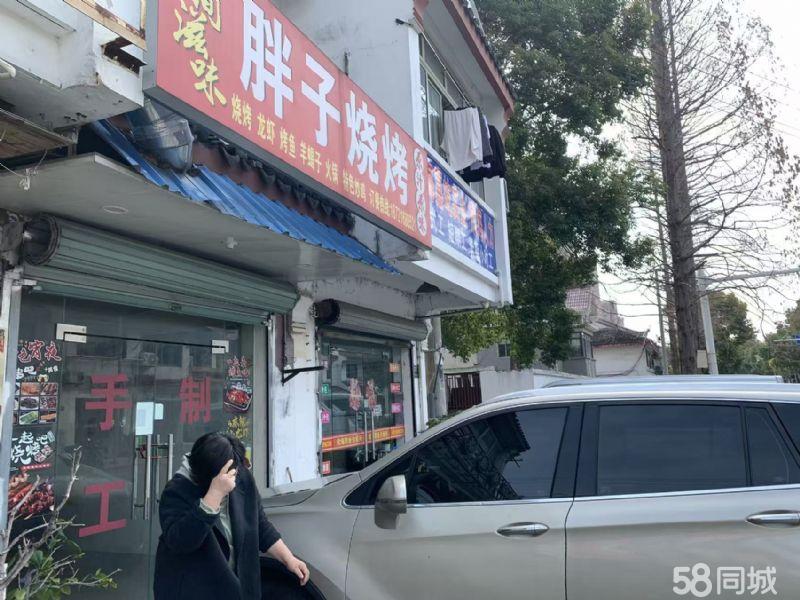旺铺出租，十字路口餐饮小吃炒菜烧烤店，无转让费