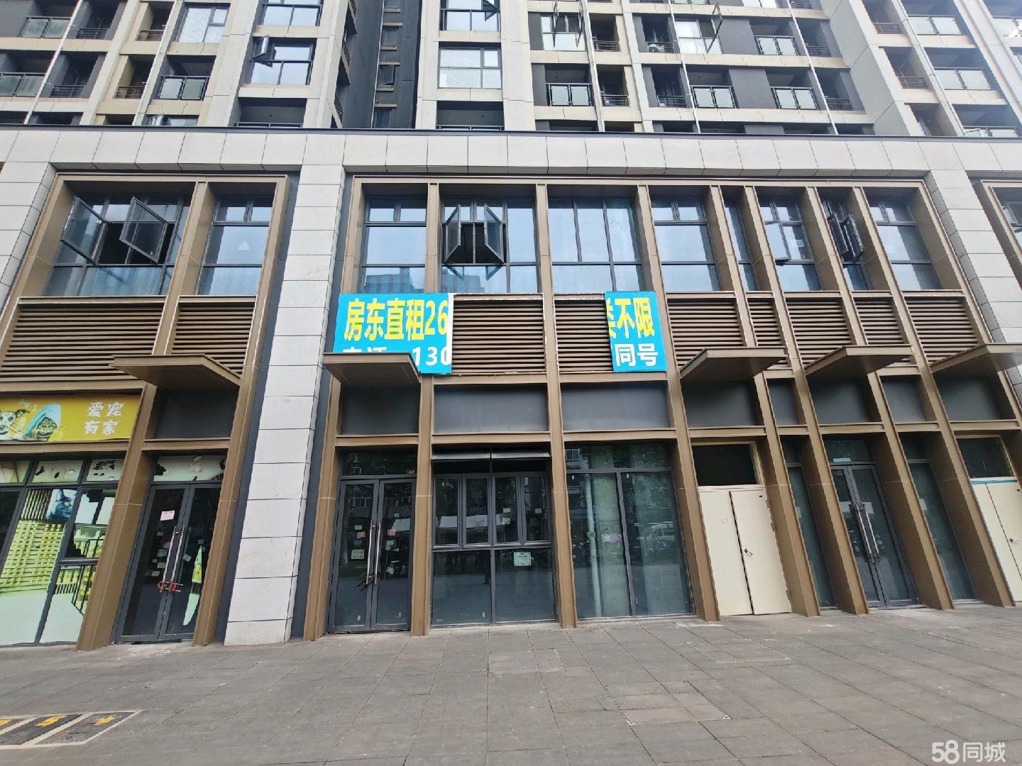 航空路壹号临街三层楼商铺出租！