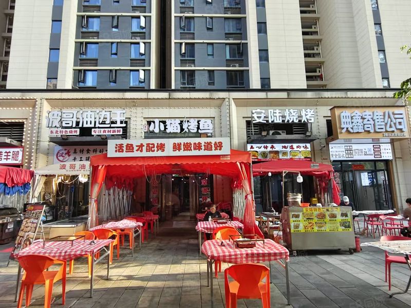 个人洪山白沙洲大型成熟小区餐饮店转让