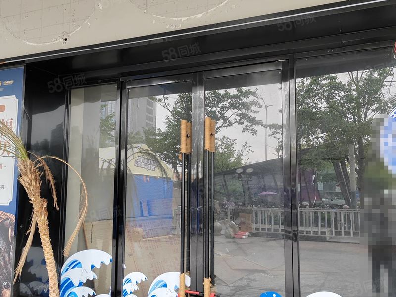 下沙大学城龙湖天街商圈沿街商铺,房东直租,招小吃主食咖啡奶茶