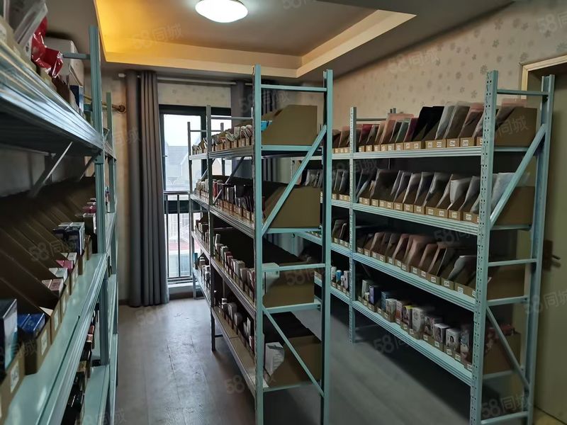2026年好项目无人闪电仓，可以美团饿了么无需人工守店