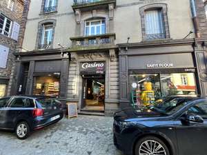 Très belle reprise alimentaire Casino Shop Cantal
