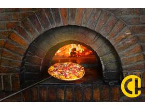 A vendre pizzeria en centre ville lac d'Annecy