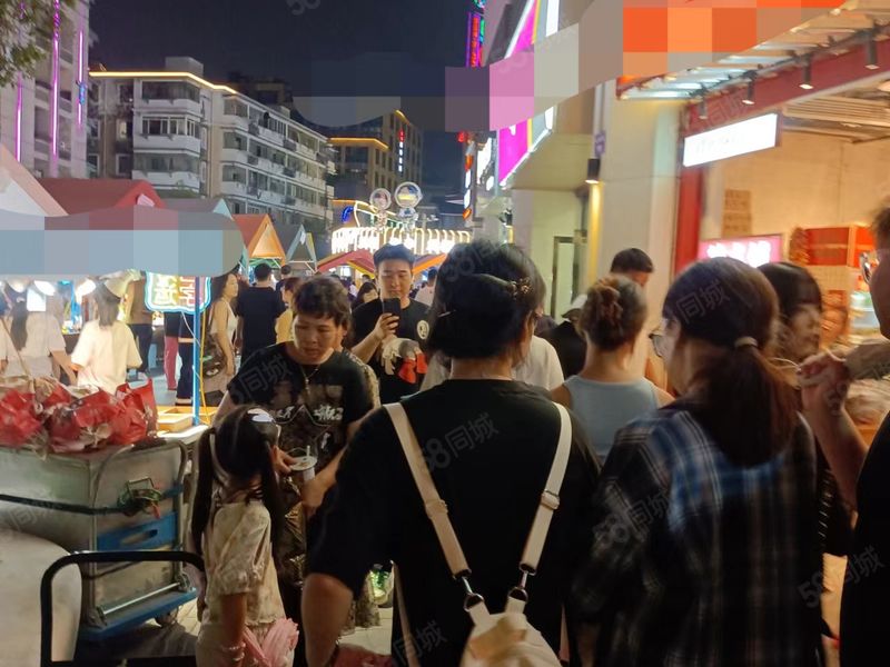 5000人办公及密集小区公寓商业街 有燃气 日营额8000