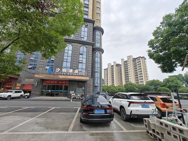 998东西湖吴家山体育中心东光国际2900平60间房酒店