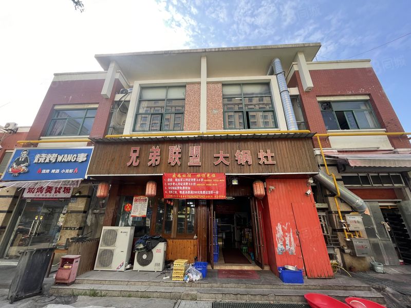 千铺通免费推荐 昆山陆家镇240平餐饮店低价转让，生意稳定