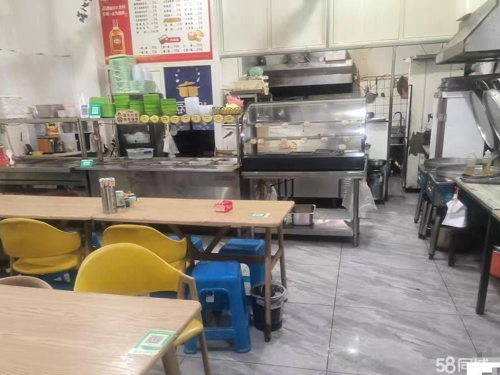 「住宅区旁餐饮旺铺招租」