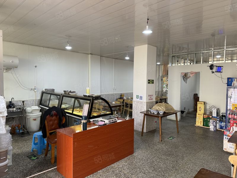 （捷铺商业）房租低 工厂大型社区商业街小酒馆 带天燃气精装修