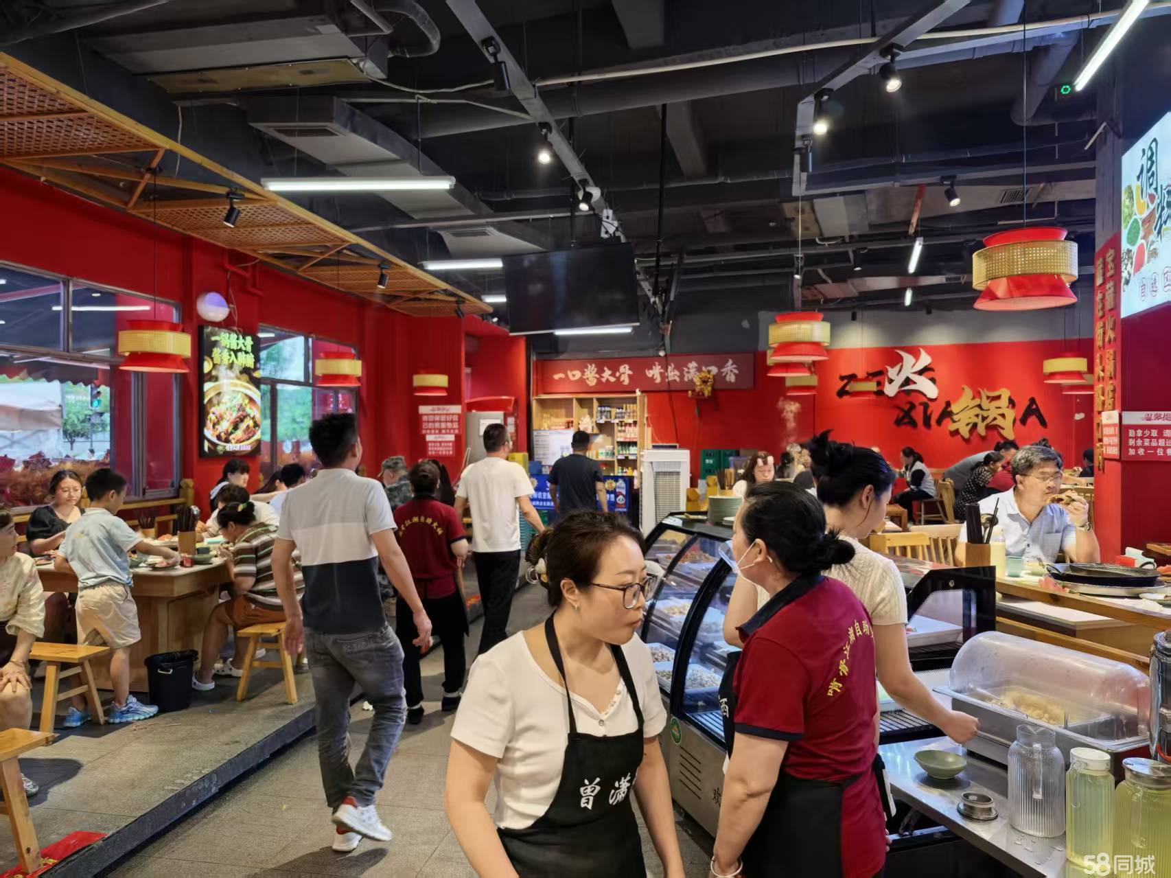 餐饮一条街火锅店转让