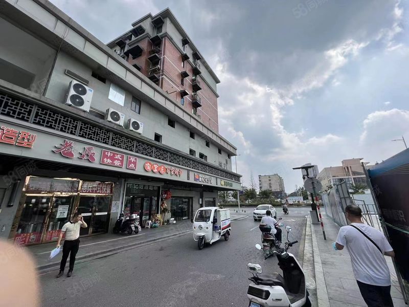(全明房)迈皋桥临街3层688平营业中精装修酒店接手可营业