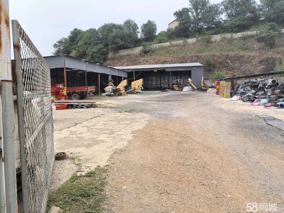 黄泥沟28号 1350平非临街铺