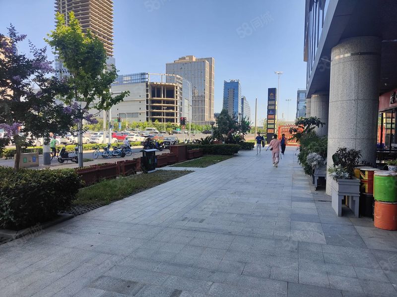 3万一年的独立店铺 可上多平台包下证 物业直招