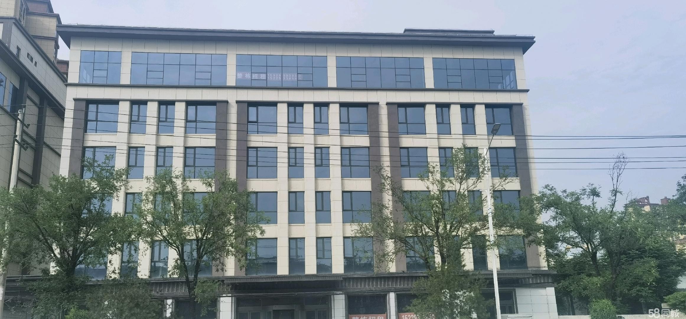 北城贡院社区底商房东直租五证齐全 带地上 地下车位