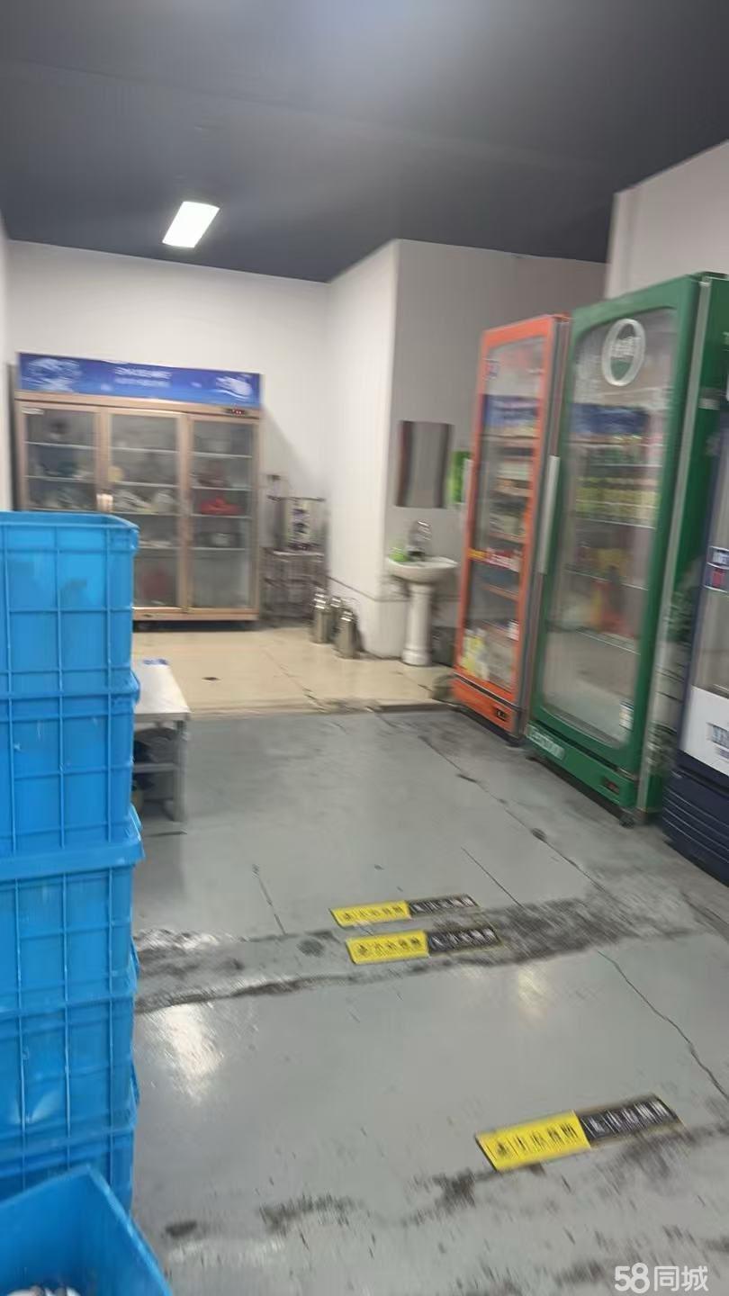 火锅旺铺 临多客群待租