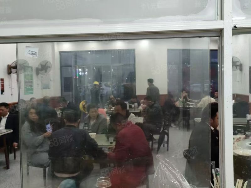 （找铺面网）东西湖区金银湖餐饮店转让