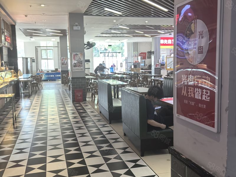 外地定居!个人优质档口转让,2个人轻松开店,日均4千