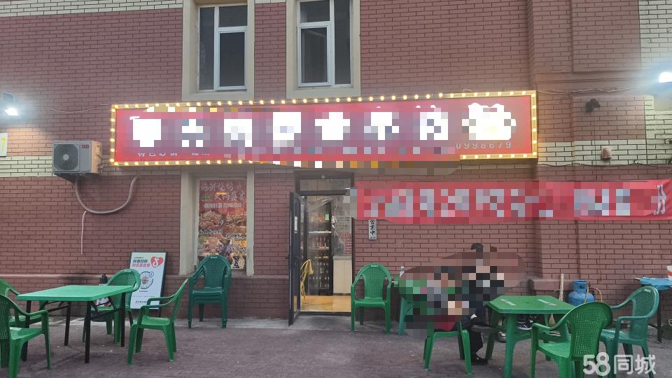 交通大学附近烧烤店转让 挨着小吃街 可外摆