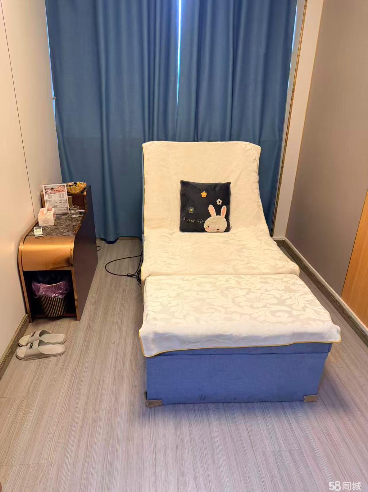 足浴按摩店转让，松江叶榭叶新公路小区旁
