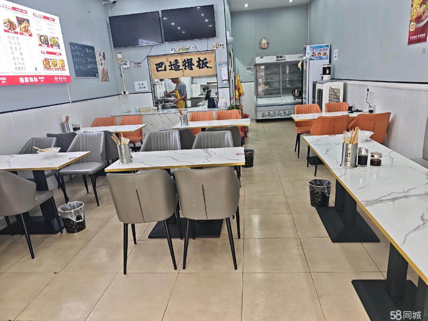 88㎡餐饮旺铺招租,急急急