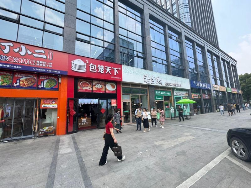 午卖一万块急转老板梭哈世界杯