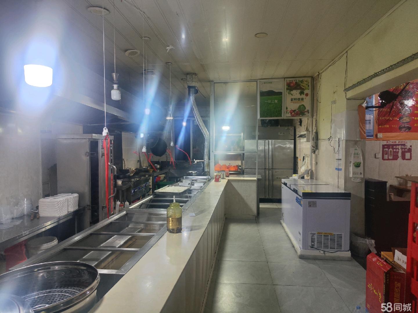 熟铺招租：醇熟客流带潜力