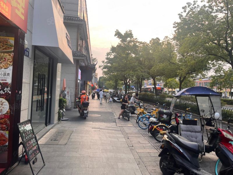 骆家庄4年老店转让 背靠万人社区适合牛肉汤炒菜小吃