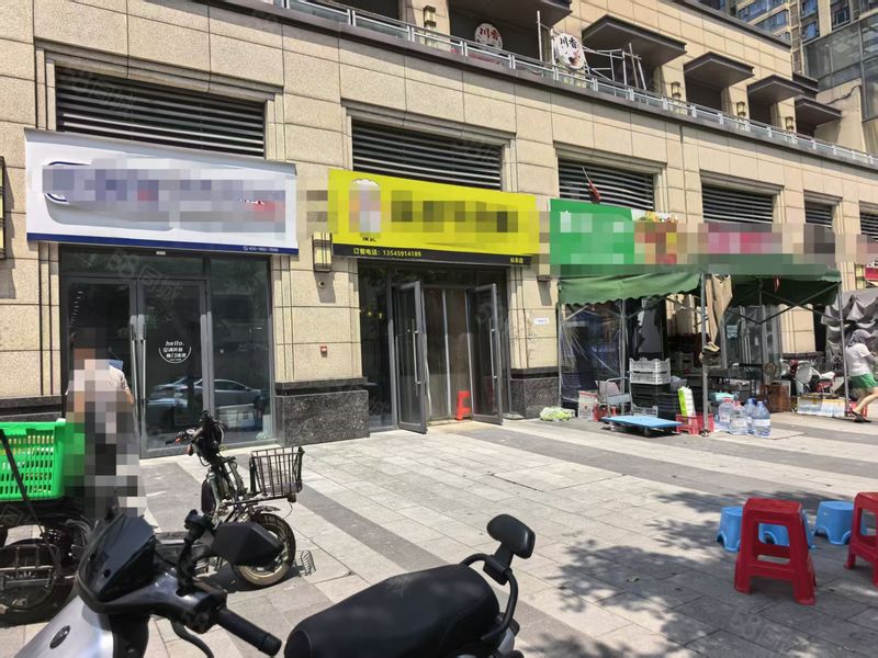(找铺面网)硚口区长丰大道龙湖揽境小区美容店空转
