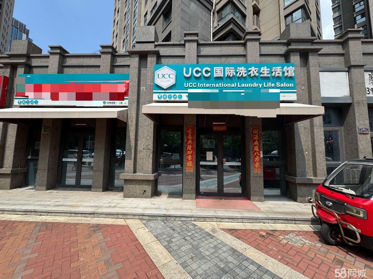 南开区六马路临街商铺，展示宽11米，外摆面积450平米