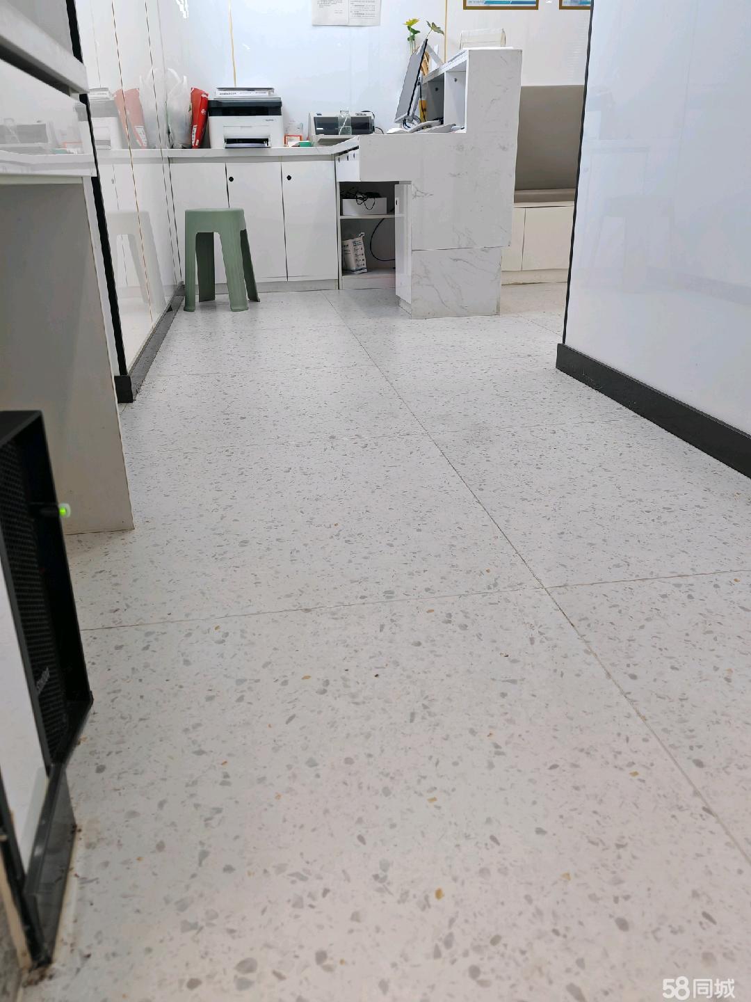 个人转让泺安临街诊所门面