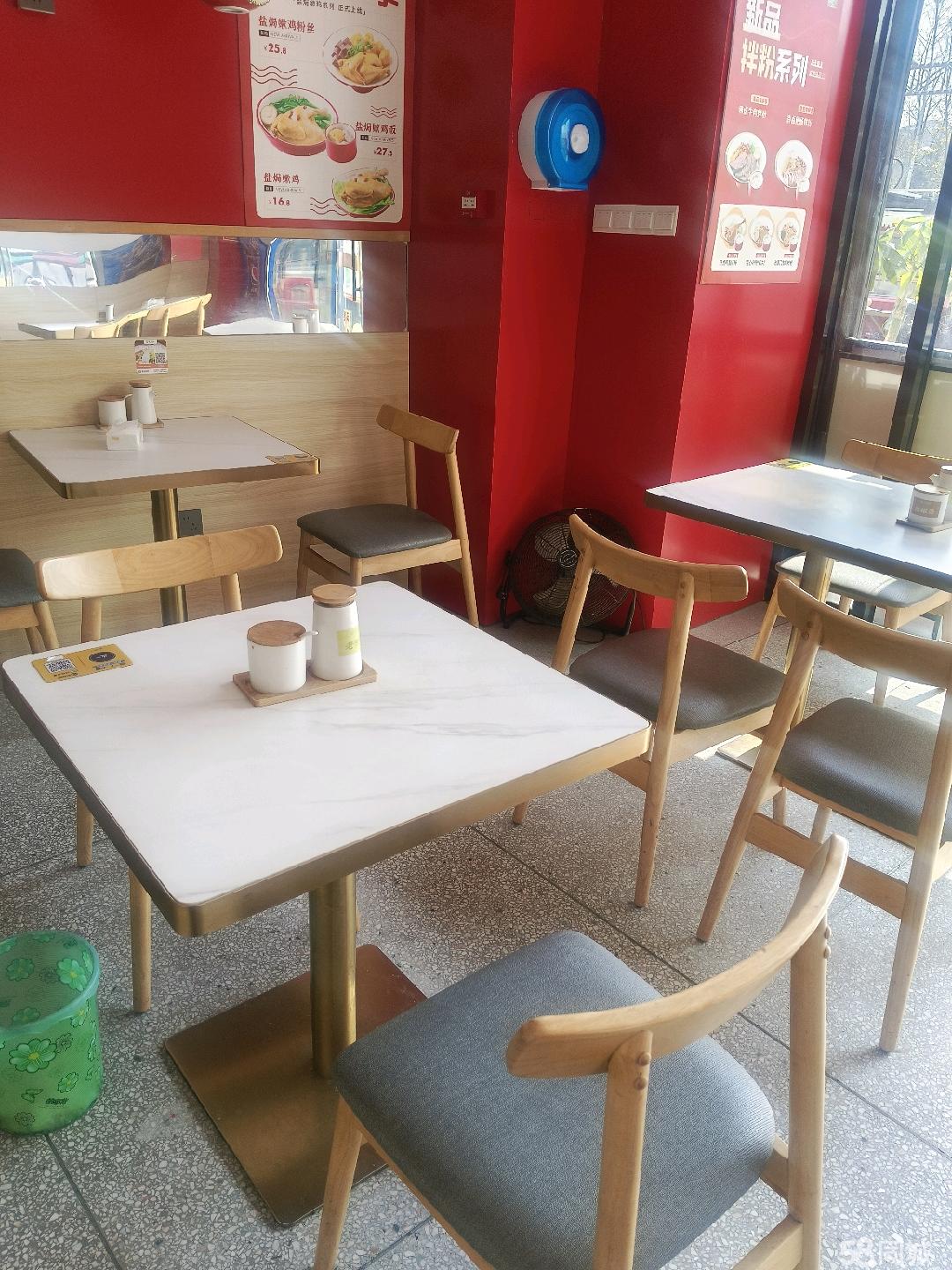 大学城人才公寓临街商铺接手即可营业